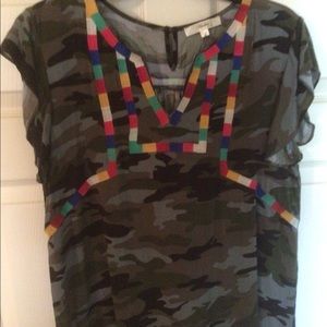 Unique Andree Boutique Woman’s top